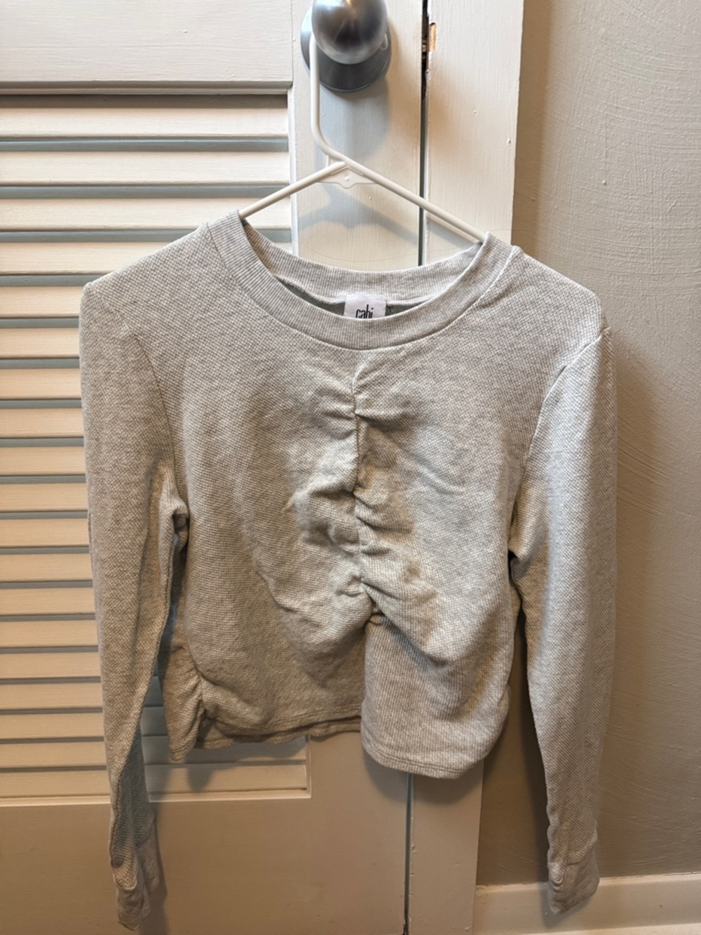CAbi Light Heather Gray Ruched Front Crop Shirt